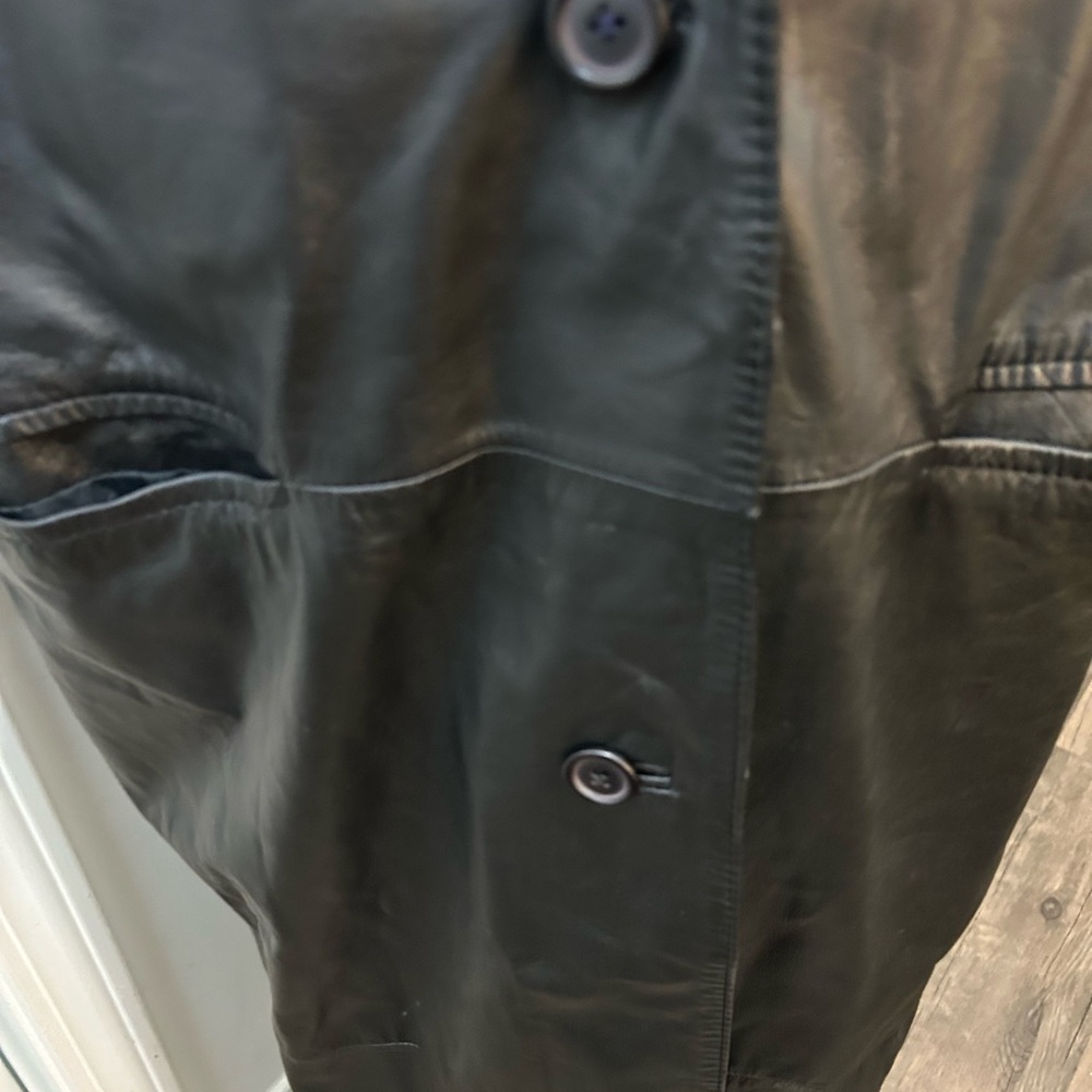 Vintage Women's Black Leather Coat 100% Leather‎ 90s Goth - Picture 2 of 8